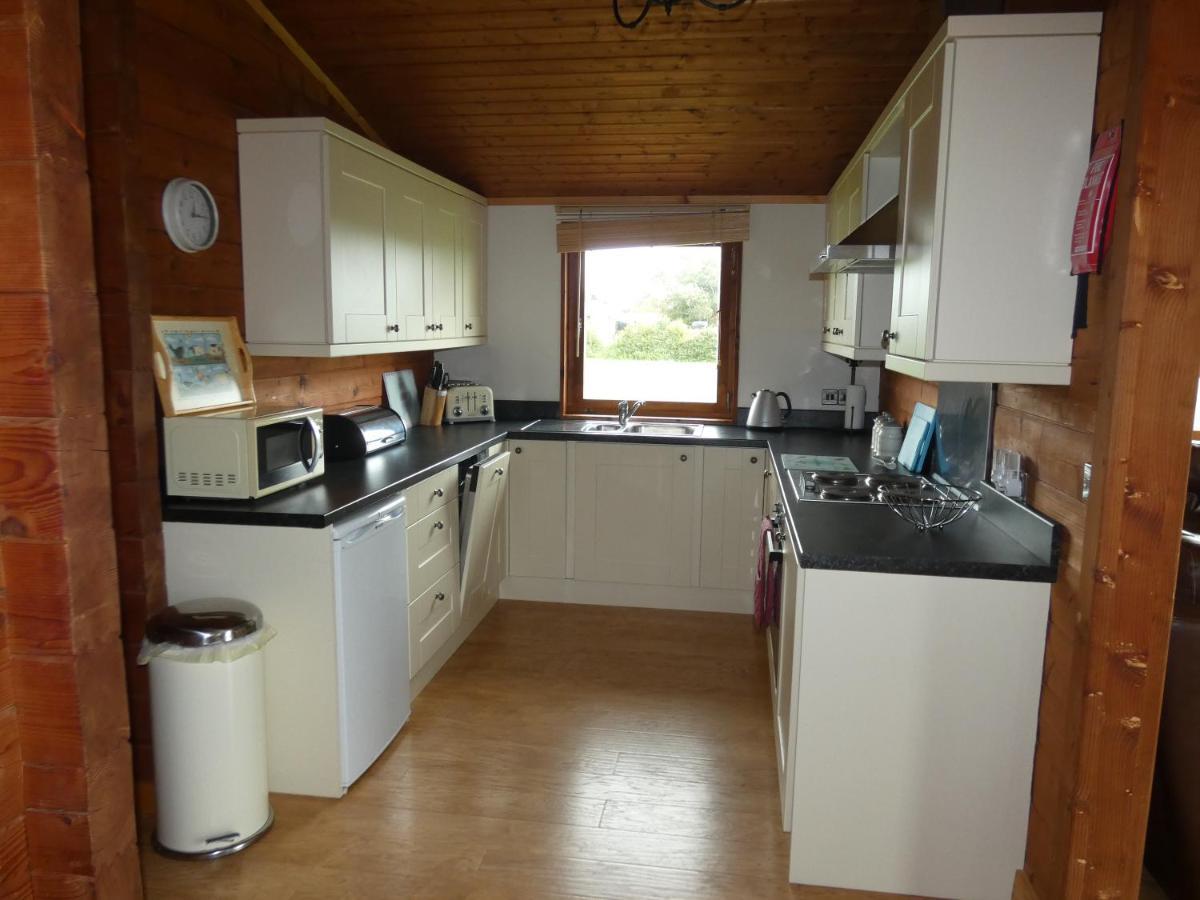 Chestnut Lodge Pilling Exterior foto